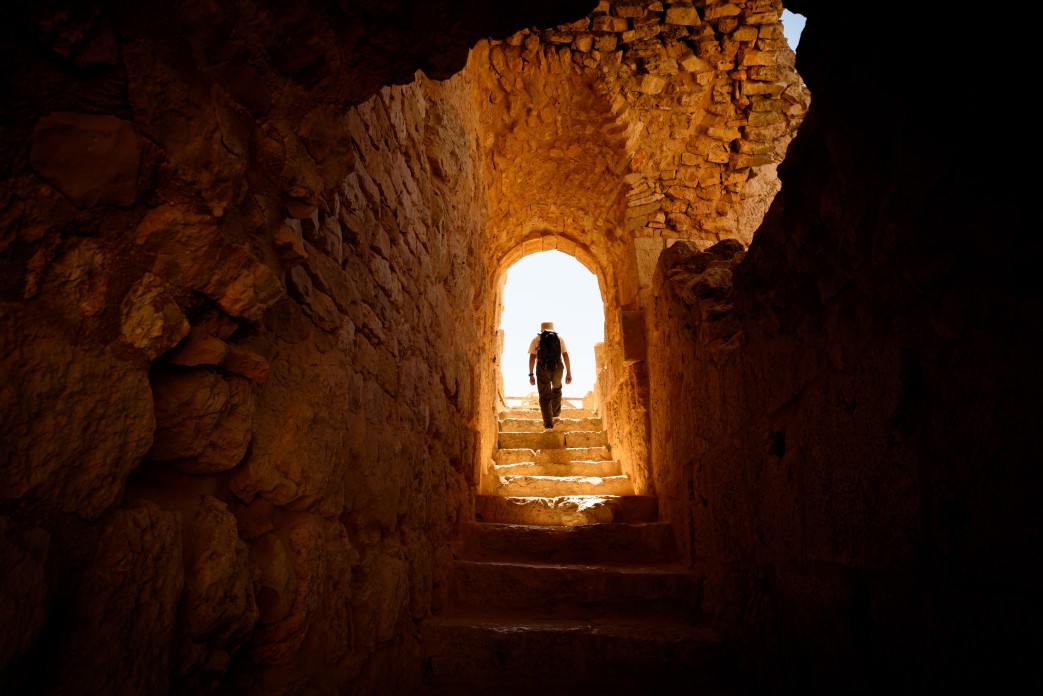 travel-ancient-landmark-medieval-castle-heritage-jordan-ajloun-irbid-saladin_t20_YNan1R.jpg